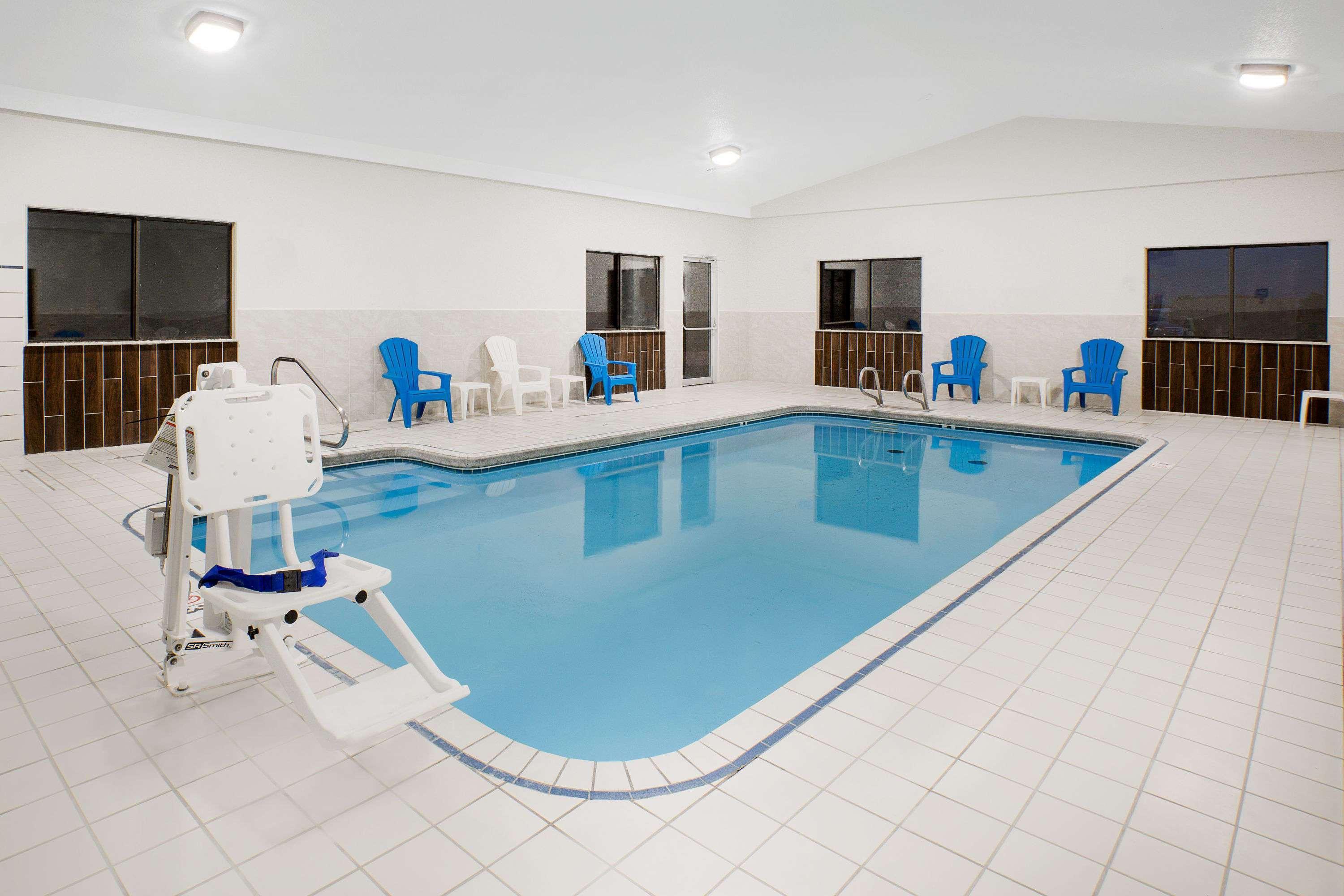 Days Inn By Wyndham York Exteriér fotografie